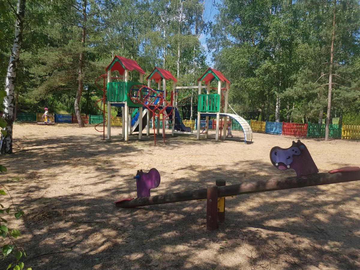 Milocin Park Centrum Wypoczynkowo-Konferencyjne Pierwoszow Экстерьер фото